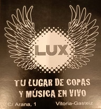 Tu lugar de copas y música en vivo